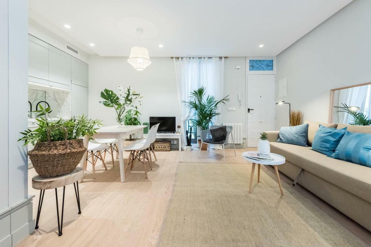 Explore Madrid From A Warm Apartment With Patio At A Newly Refurbished Manorial Building Экстерьер фото